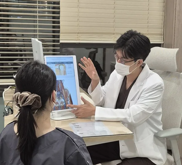 A consultation at ORB Korean Medicine Clinic